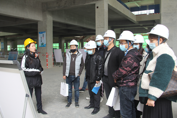 公司組織開展全省文明工地暨施工揚塵防治現場觀摩活動